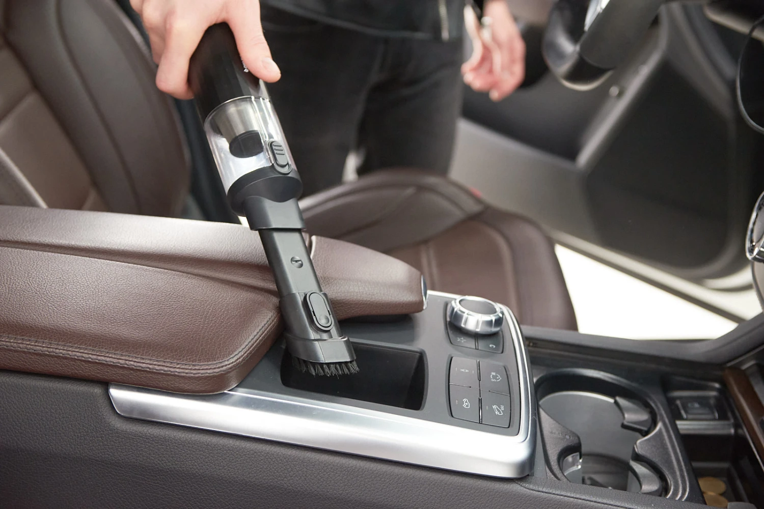 cordless handheld vacuum for GMC Sierra